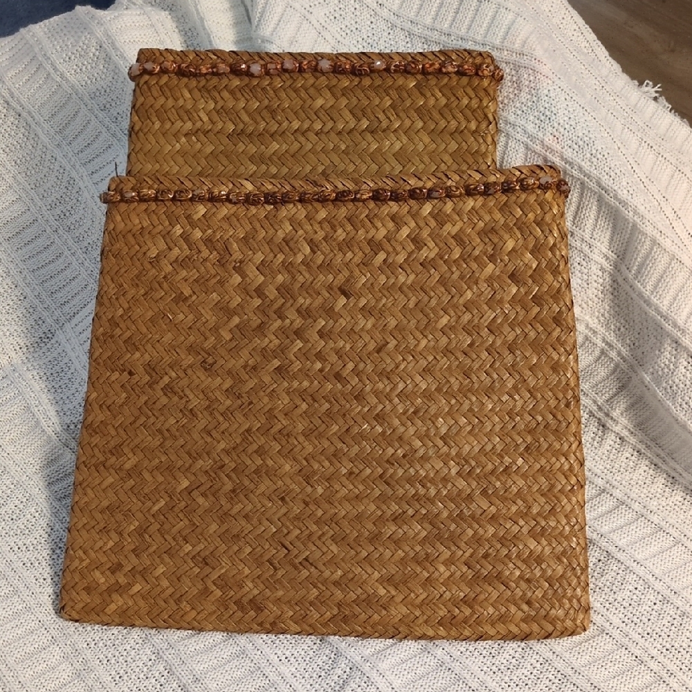 unbranded woven clutch